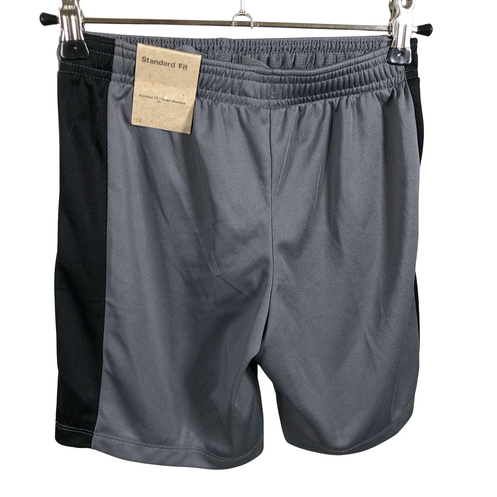 Urheilushortsit, koko 128 - 134 - Image 2