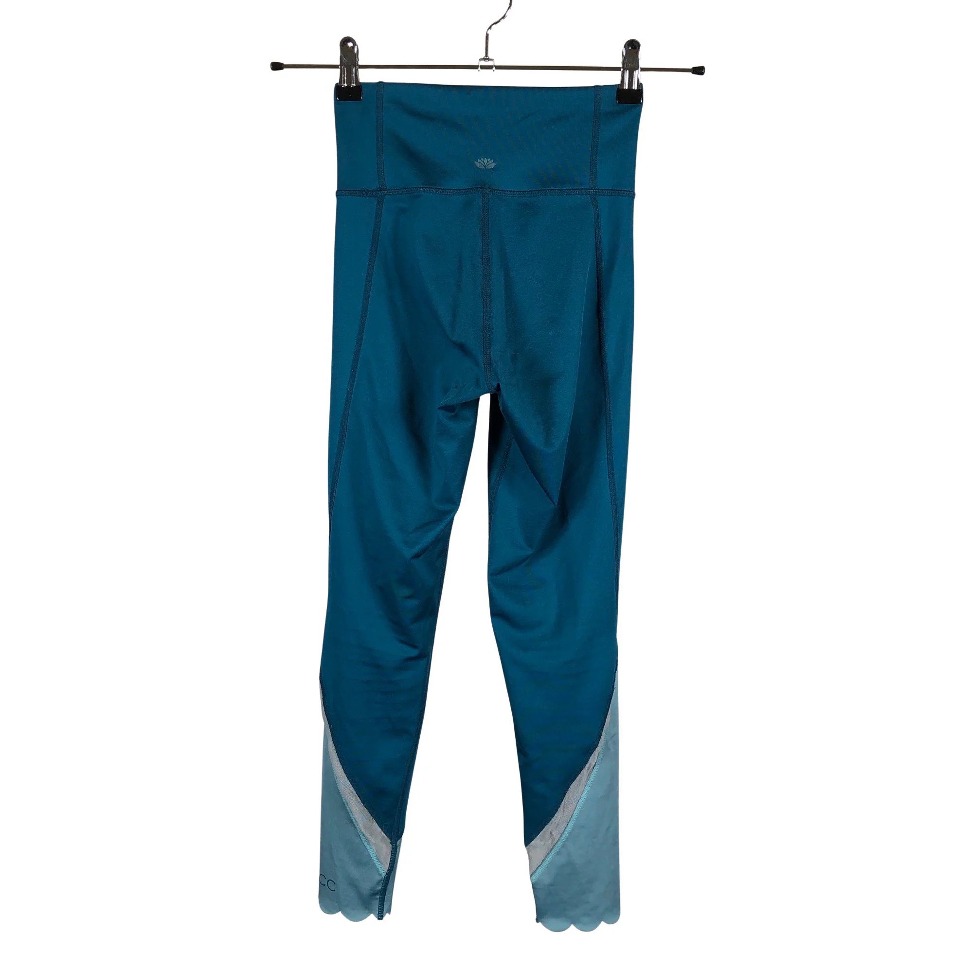 Urheilutrikoot, koko 34 - Image 2