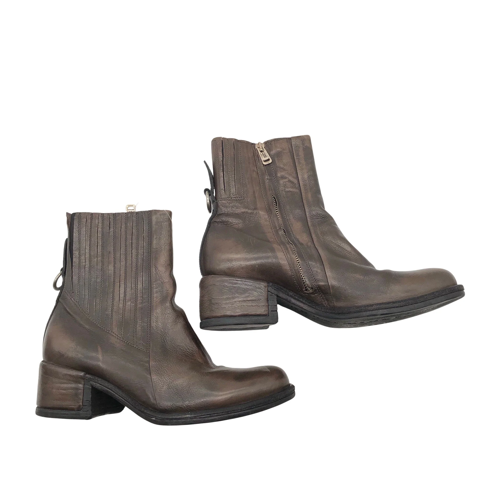 Bootsit, koko 40