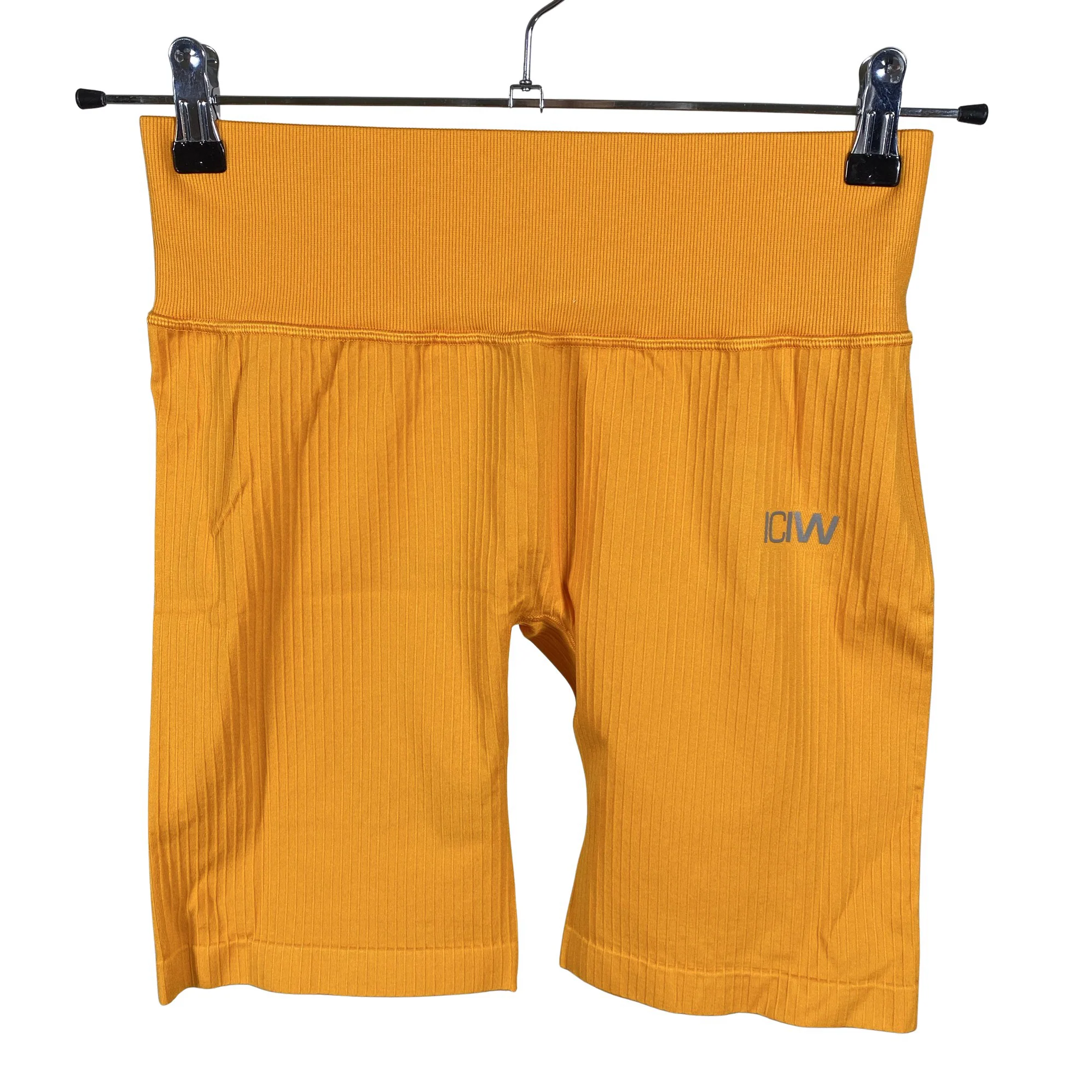 Urheilushortsit, koko 38