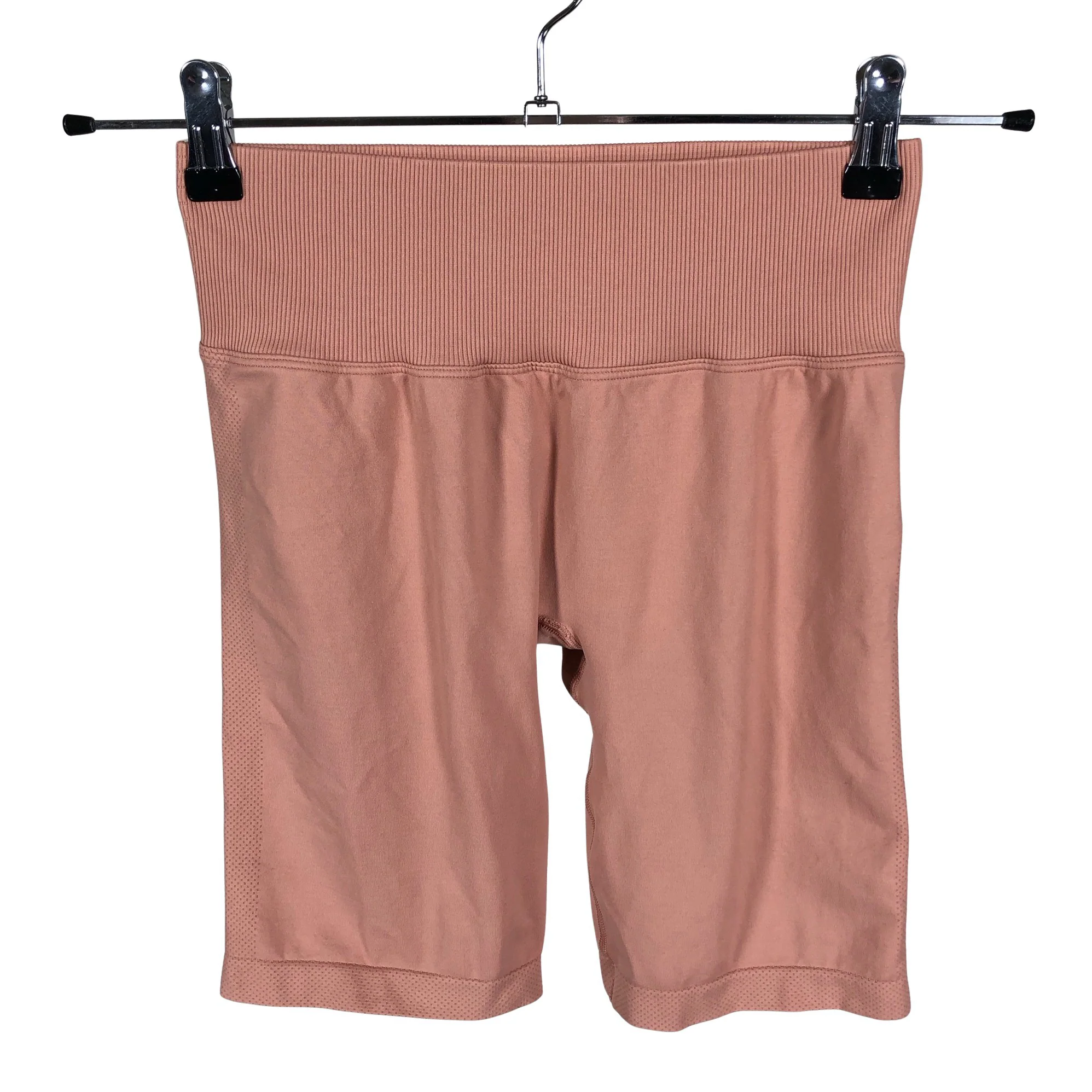 Urheilushortsit, koko 36