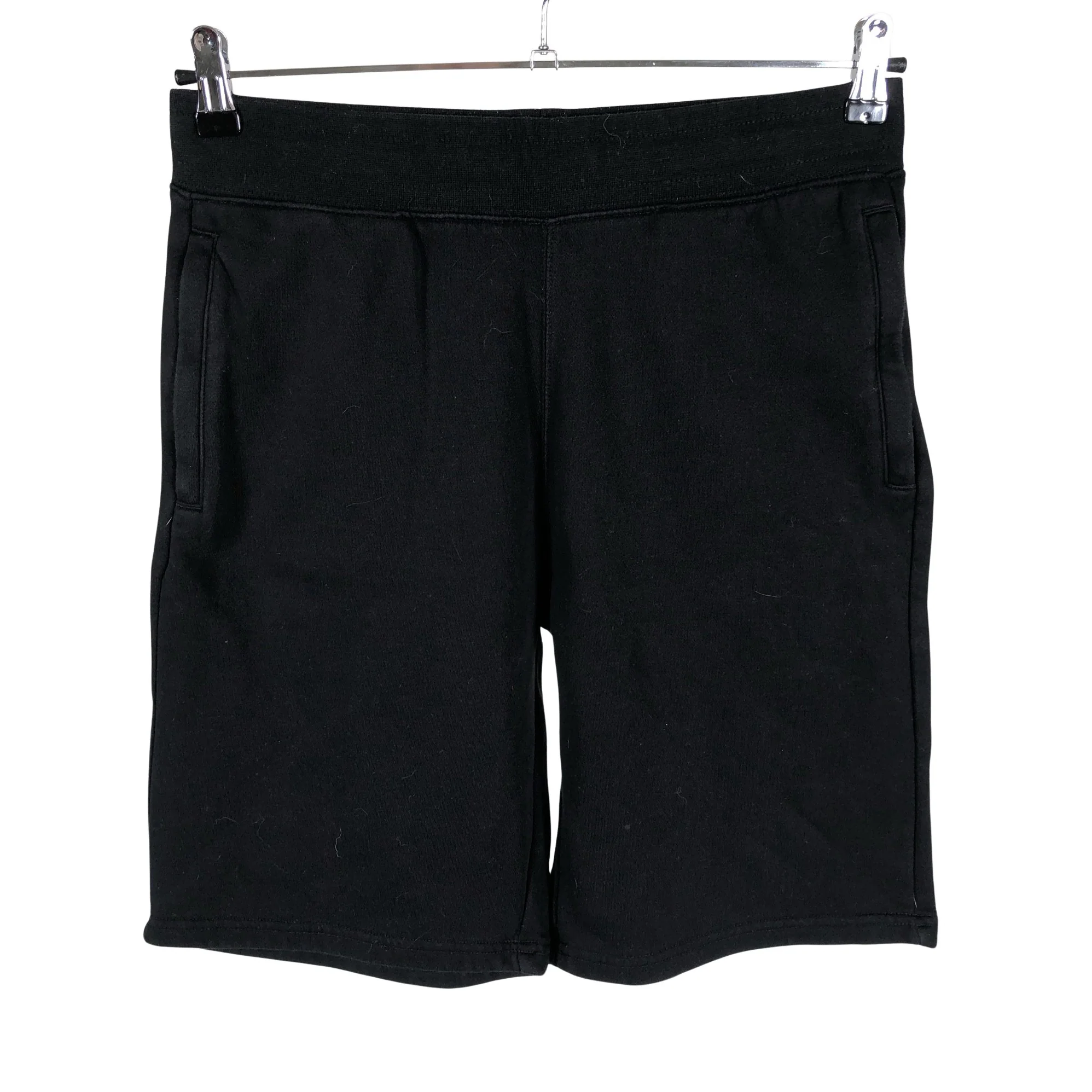 Collegeshortsit, koko M