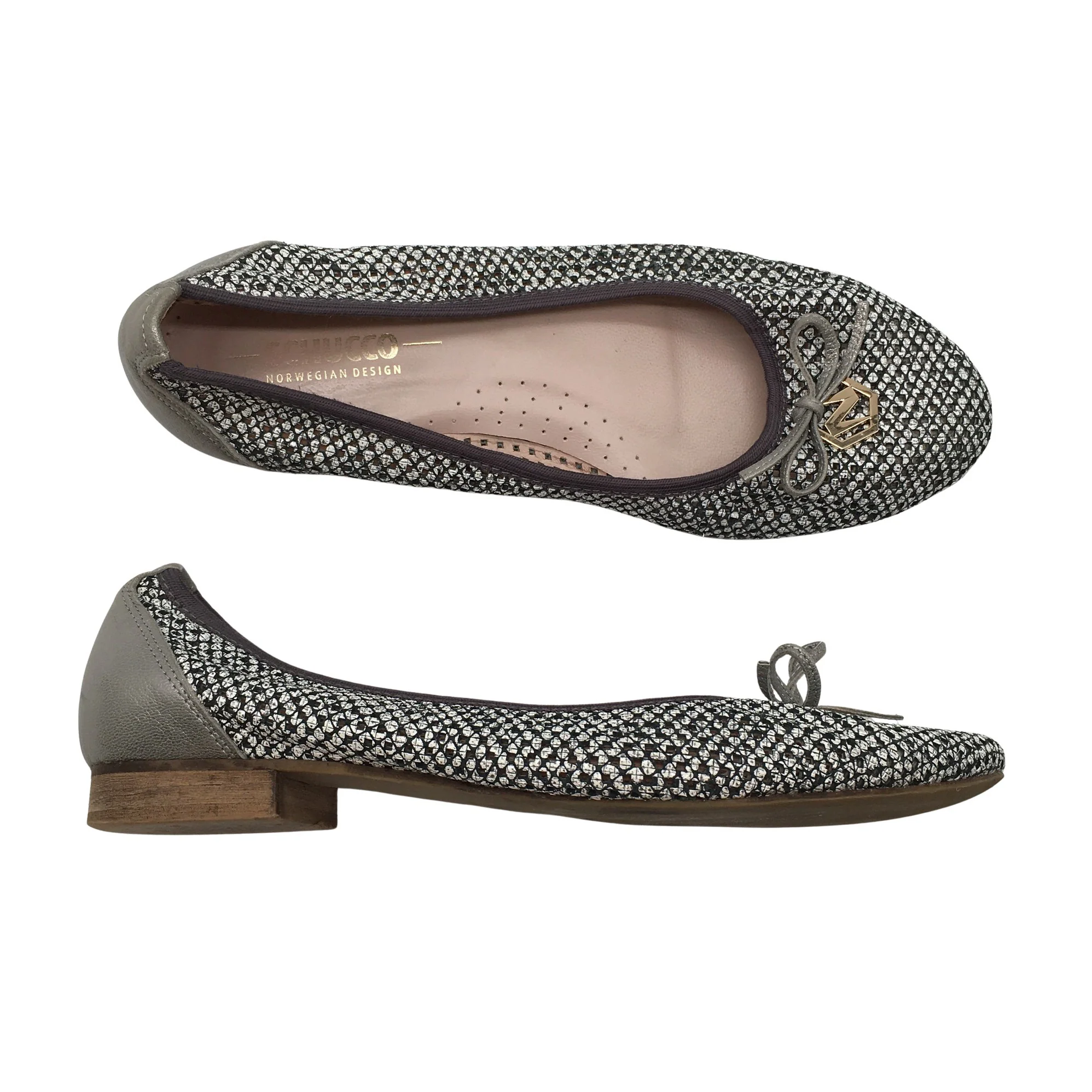 Ballerinat, koko 40