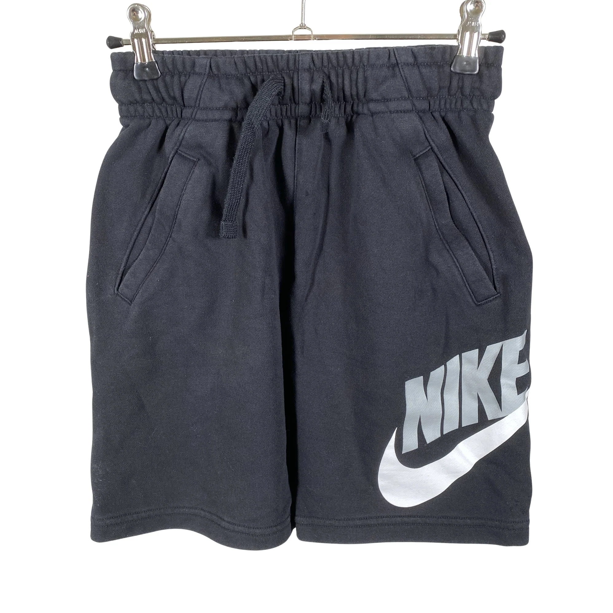 Collegeshortsit, koko 140 - 146