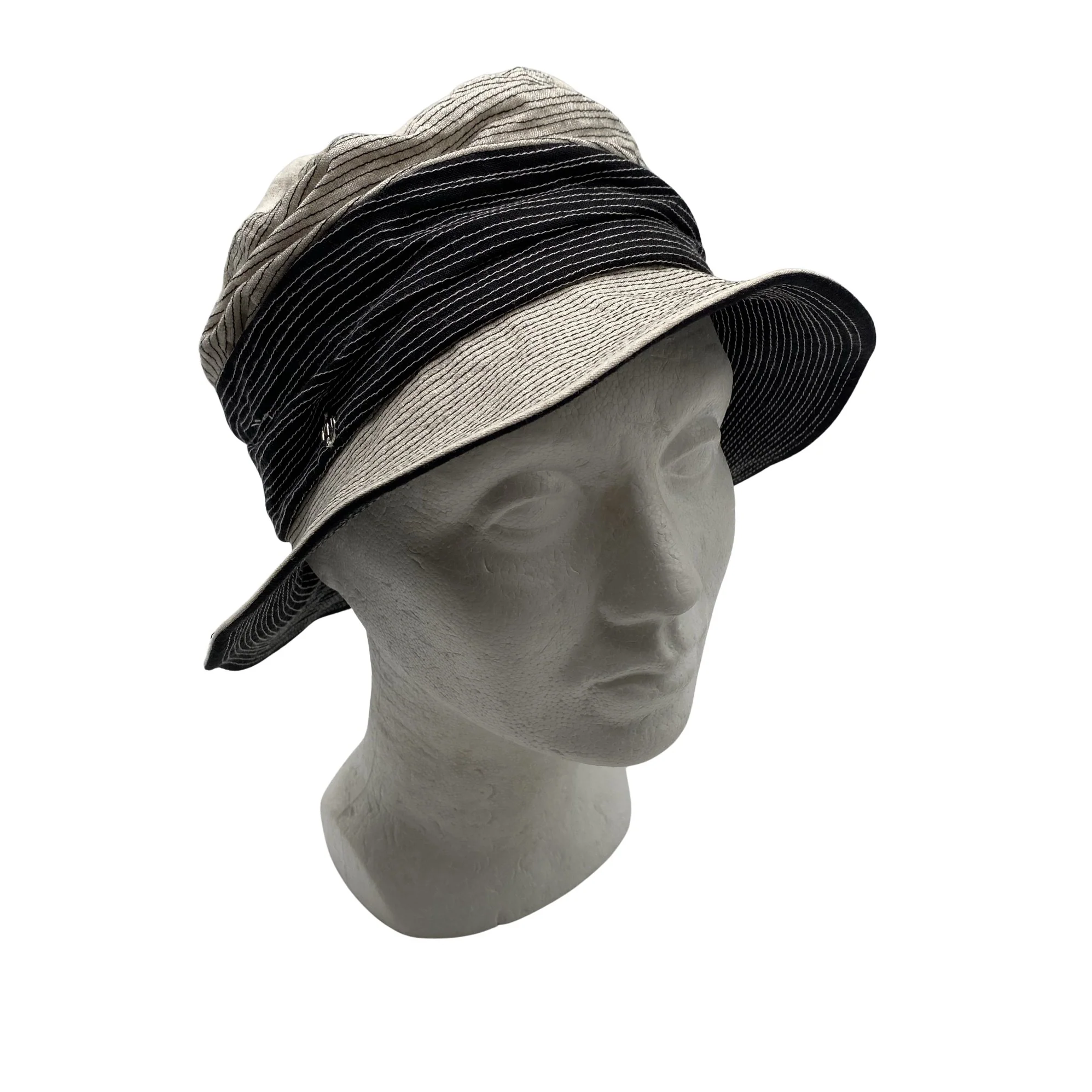 Kesähattu, koko 52 - 54 cm